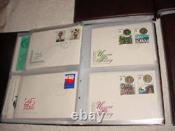 POLAND FDC COLLECTION IN ALBUMS, 390 FIRST DAY COVERS IN 6 ALBUMS 1970`s+