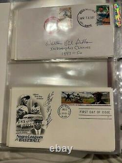 Lot de couvertures du premier jour de l'émission de timbres de la Ligue de baseball des Noirs signées